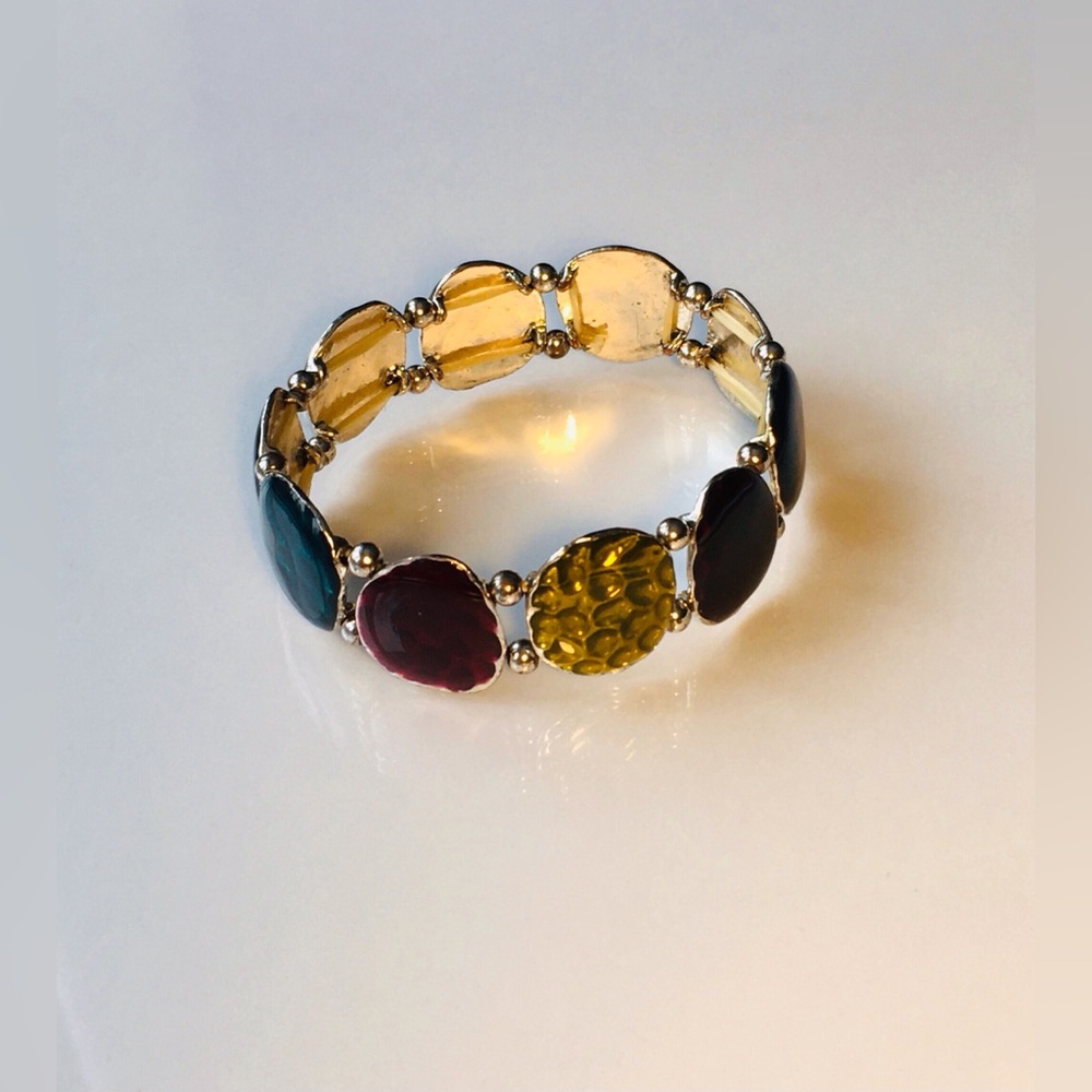 Vintage Resin & Metal Red Yellow Blue Stretch Bracelet 7.5”